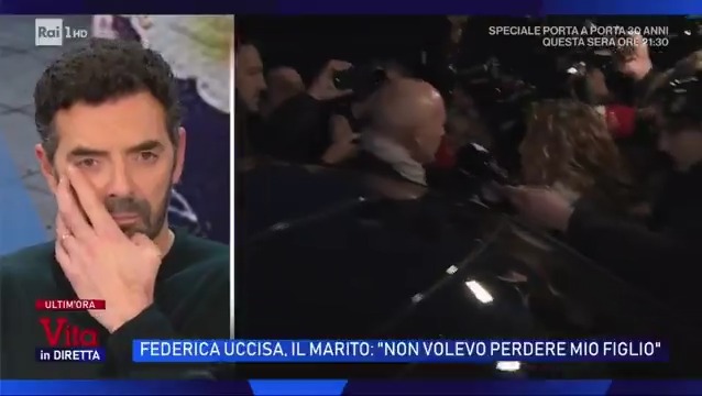 "Avvocato, una domanda difficile: perché l'ha bruciata?" #lavitaindiretta