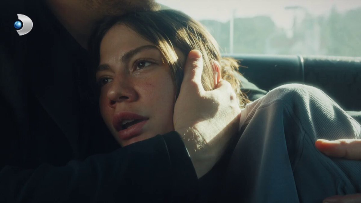 “Sadece aşık olduk…” #EşrefRüya yeni bölümüyle #KanalD’de. @kanald TİMSBİ Productions
