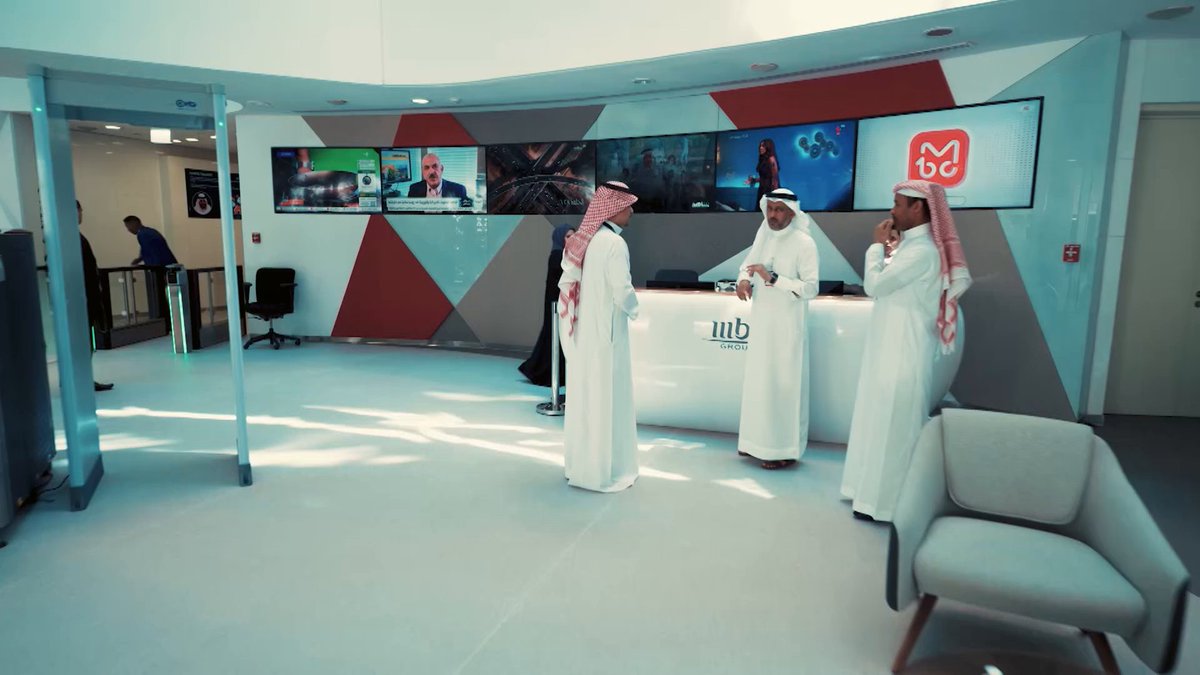 هل أنت خريج سعودي طموح؟ 🇸🇦✨ ابدأ مسيرتك المهنية مع المجموعة الإعلامية الرائدة MBC 🎬📺 انضم إلى برنامج الخريجين المدفوع بدوام كامل واكتسب خبرة حقيقية في بيئة إعلامية احترافية. 📩 أرسل سيرتك الذاتية الآن إلى: SaudiGraduates@MBC.net 🚀 مستقبلك يبدأ من هنا Are you an ambitious Saudi graduate? 🇸🇦✨ Start your professional career with the leading media group MBC 🎬📺 Join our paid, full-time Saudi Graduate Program and gain hands-on experience in a dynamic media environment. 📩 Send your CV now to: SaudiGraduates@MBC.net 🚀 Your future starts here