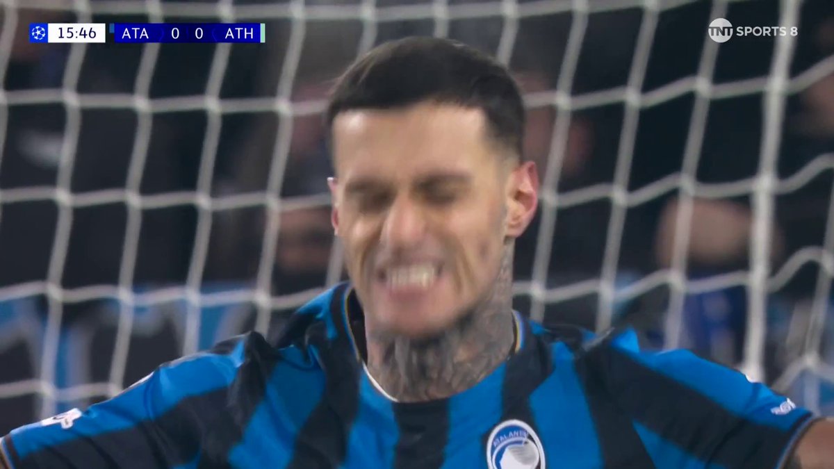 Atalanta take the lead over Athletic Club and it's former West Ham striker Gianluca Scamacca who rises highest to head home ⚽️ TNT Sports &amp; discovery+ UK