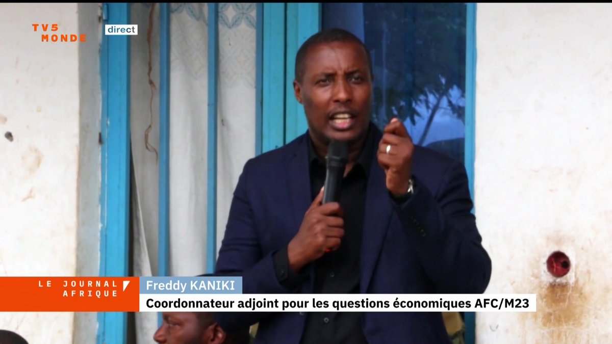 Dans l’est de la #RDC, plusieurs centaines de personnes, issues de différentes communautés sont arrivées à Kamanyola. Elles disent avoir fui les représailles des Wazalendo et des FARDC après le retrait des troupes du M23 à Uvira. Kinshasa et le M23 se rejettent la responsabilité.