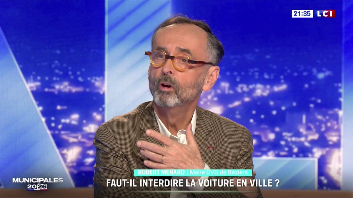 Robert Ménard : "Les zones à faibles émissions, je n'en veux pas. Interdire à un certain nombre de véhicules qui ont plus de dix ans l'entrée dans des villes, c'est sanctionner les plus pauvres" 📺 Le débat des maires : émission spéciale avec Darius Rochebin et Amélie Carrouër