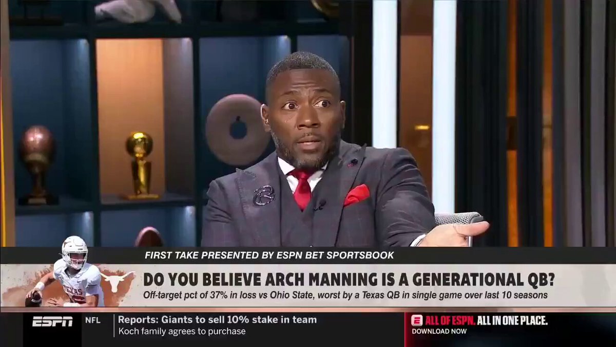 𝗧𝗥𝗘𝗡𝗗𝗜𝗡𝗚: Ryan Clark says that Tom Brady, Drew Brees and Peyton Manning were NOT generational quarterbacks. “I don't think Tom Brady, I don't think Drew Brees, I don't think Peyton Manning are generational talents.” One of the WORST takes ever 🤦‍♂️
