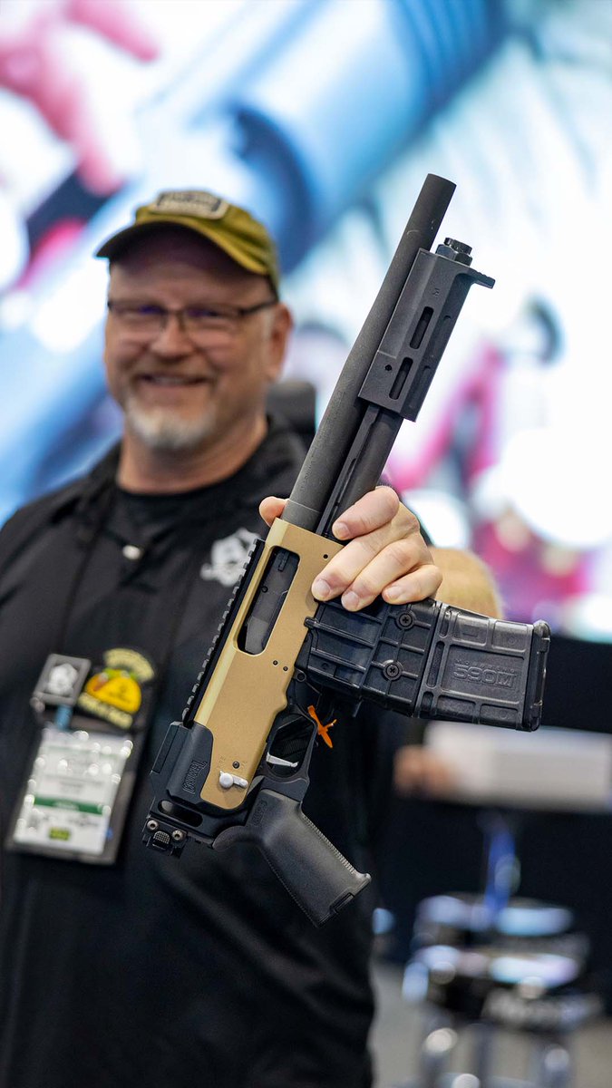 Mossberg 590RM SHOT Show 2026 #SHOTShow #USCCA P.S. - Are you accidentally breaking these firearm laws while traveling? Reveal the firearm laws In your state and the ones you’re traveling to with this FREE Map: