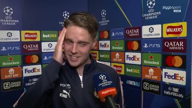 Joey Veerman: 'Als dit geen rood is, dan houdt het op' 👀 #ZiggoSport #UCL #NEWPSV