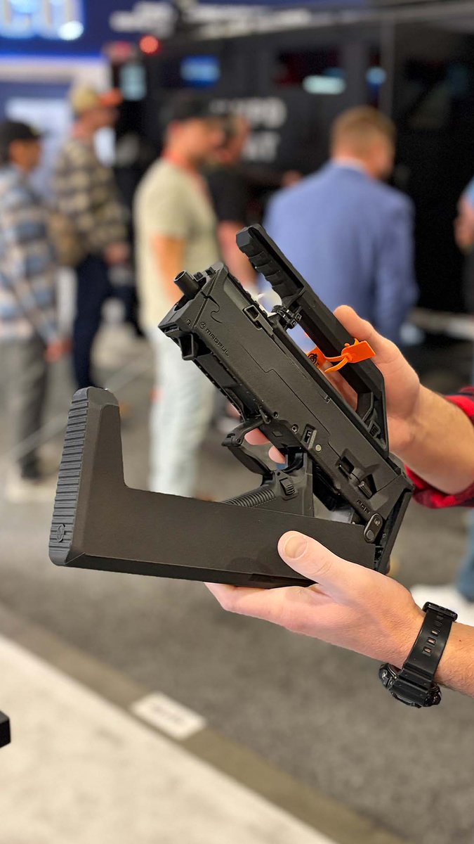 It's FINALLY here! MAGPUL X ZEV: The Folding Defensive Platform (FDP-C) Would you want one? SHOT Show 2026 #SHOTShow P.S. - Are you accidentally breaking these firearm laws while traveling? Reveal the firearm laws In your state and the ones you’re traveling to with this FREE Map:
