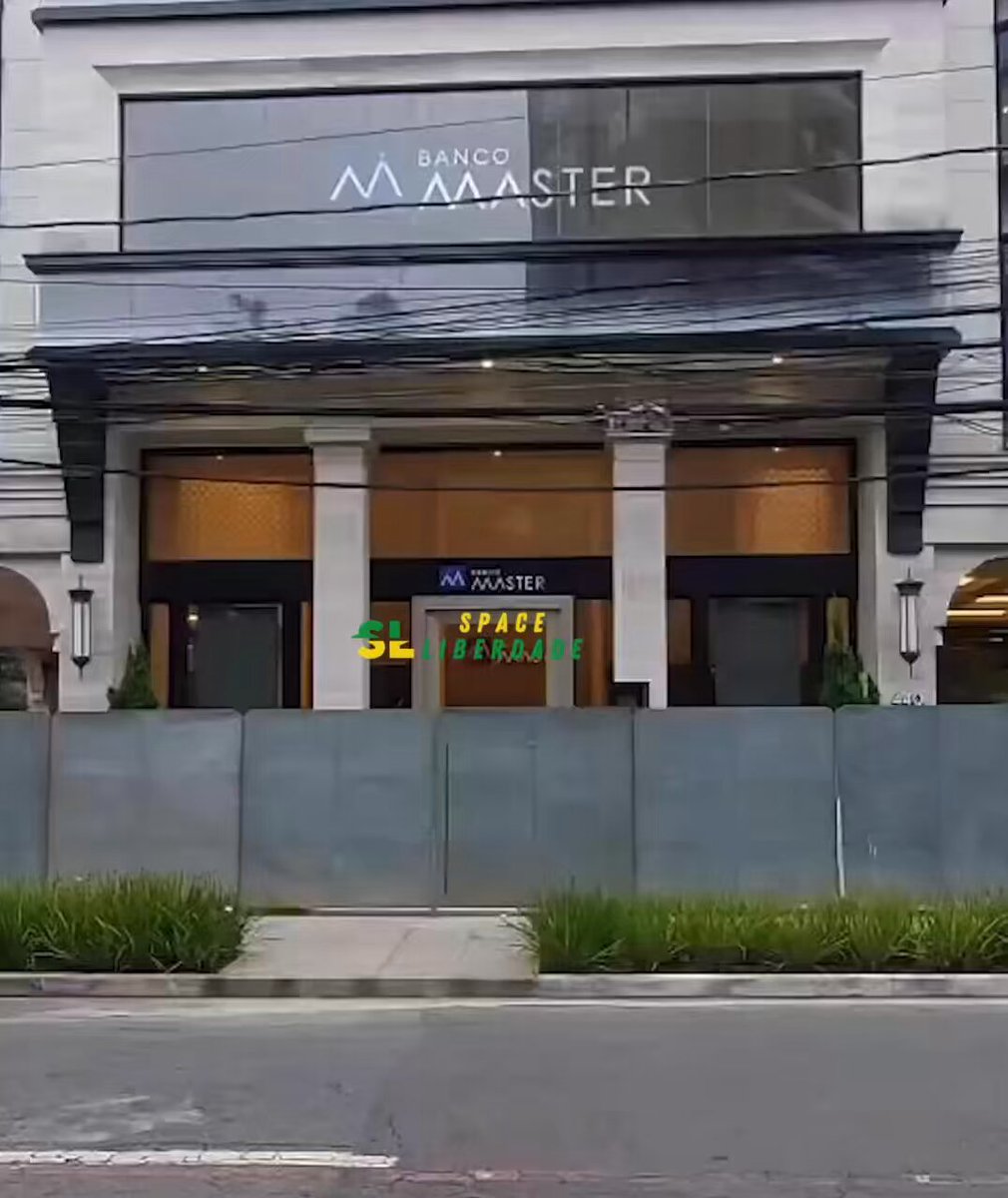 🚨URGENTE. - Sede do Banco Master, em São Paulo, é bloqueada com tapumes, antes de protesto que acontecerá amanhã contra as fraudes cometidas pela instituição