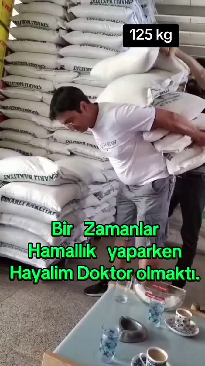 Doktor Muhammet Bilici, hamallık yaptığı günleri paylaştı: “İnsanlar hep dalga geçerdi, işte geldiğim nokta...”