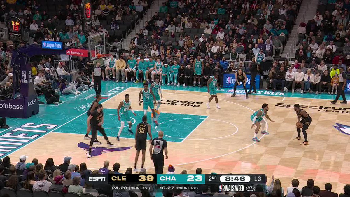 Back-to-back threes for Spida 🕷️ Cavs in control on ESPN and the ESPN App!