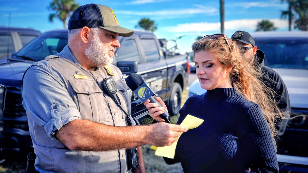 I was charged with a FEDERAL CRIME by National Park Service in St. Augustine, Florida for committing the GRAVE offense of asking Democrats questions on public property! Keep federal agents out of our cities... unless they're locking up conservatives for different opinions! 🤔