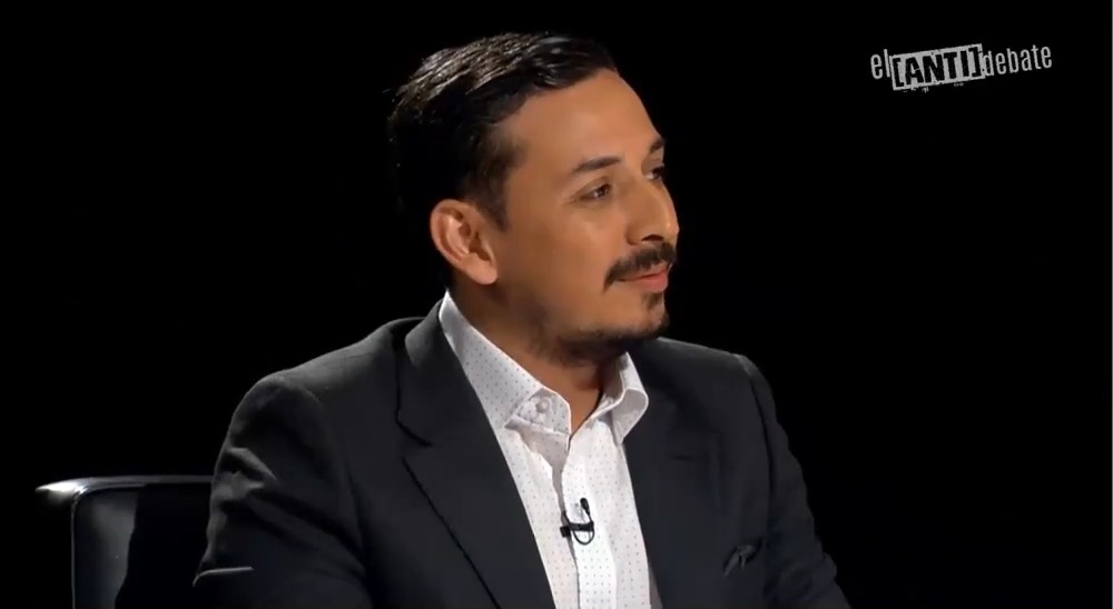 Ariel Robles: "Jafet Soto critica una vez más a Rodrigo Chaves y yo le doy la adhesión"
