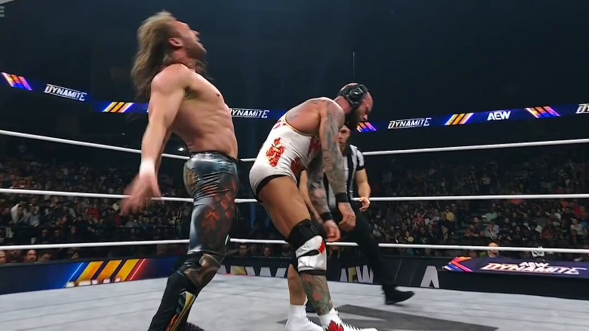 Kenny Omega beats Josh Alexander in his return match with something NOBODY (except one man) kicks out of... One Winged Angel. Kenneth... one step closer to the AEW World Championship. 🔥