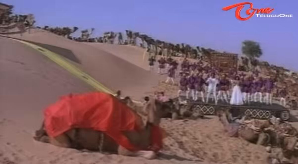 New year 1999….. Amalapuram lo Venkataramana Theatre and Sekhar Thearter lo E song ki chasina Rachaaaa…. 😍😍😍 beautiful memories of Chiranjeevi Konidela Annaya movies in Single Screens Theaters🥰 >> Multiplex experience💥 #Chiranjeevi ❤️
