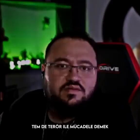 Suriye sınırında Türk bayrağını indiren grubun tamamını yakalamak için TEM devreye girdi. 🇹🇷