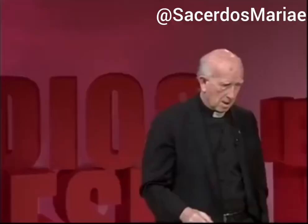 El P. Jorge Loring explica el valor inmenso de la Santa Misa. Si de verdad supiéramos lo que pasa en el altar, no llegaríamos tarde, no nos iríamos antes. Por cierto, él siempre oficiaba Novus Ordo. #SantaMisa #Iglesia #Liturgia