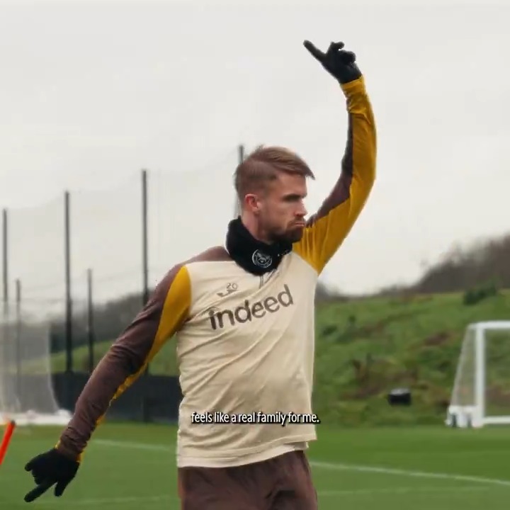 Four more years of Kristoffer Ajer 🇳🇴🐝