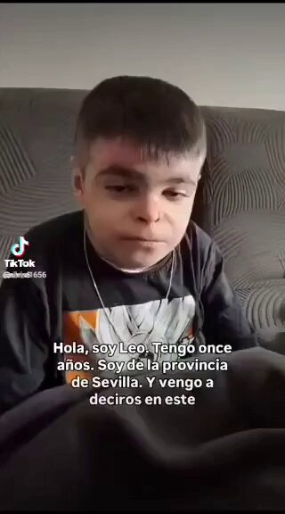 Por ti, leo. Mi granito de arena. Un besote fuerte