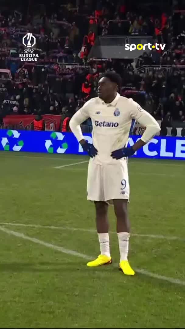 Samu, cabeça erguida 🫂 #sporttvportugal #EUROPAnaSPORTTV #UEFAEuropaLeague #ConfiaBetano #BetanoUEL
