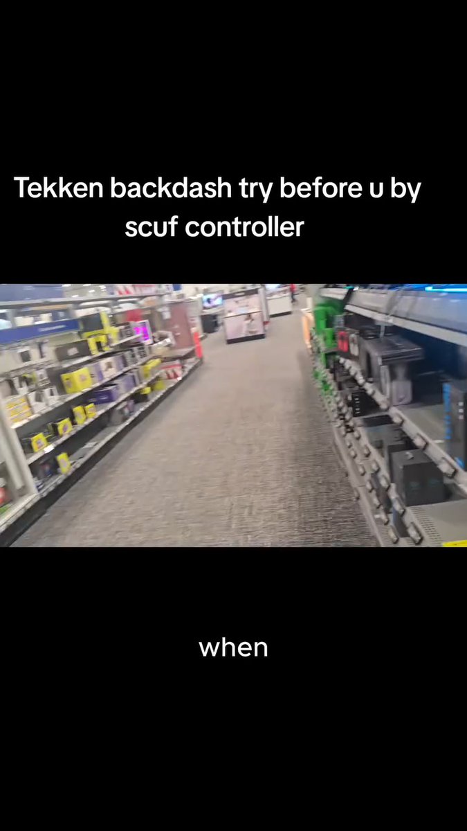 Tekken player at Best Buy tries out combos on a SCUF Envision 😂 Shoutout to the FGC 🙌 🎥: TT/kenny_4547