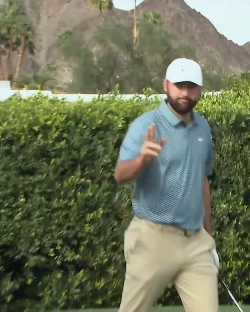 Scottie's first missed green of the day ... still makes birdie. 📺 Golf Channel