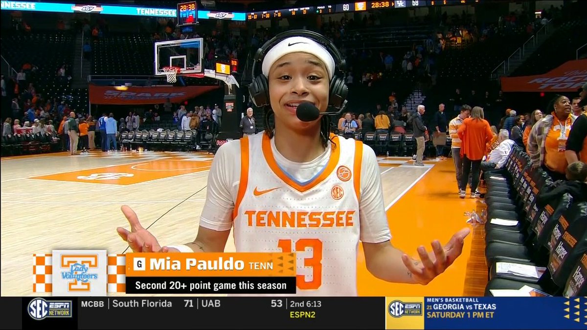 “I’m from Jersey. Jersey guards bring that energy.” Mia Pauldo is doing it all for Lady Vols Basketball 🔋📈