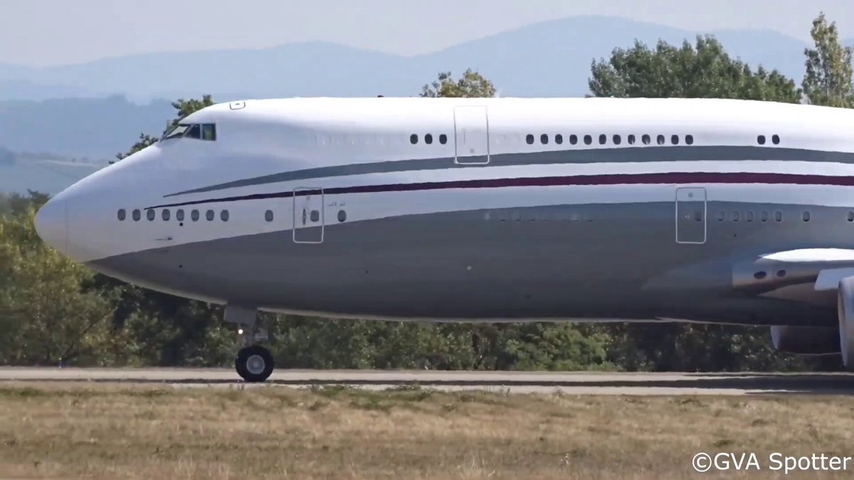 QATARI B747-8 BBJ “GIFT” JET TO BECOME AIR FORCE ONE BY SUMMER 2026 🇺🇸 The U.S. Air Force says the luxury Boeing 747 donated by Qatar and being converted into a VC-25 “bridge” Air Force One is expected to be delivered no later than summer 2026, roughly a year after major modifications began. The aircraft must be completely stripped and rebuilt to meet presidential standards, including highly classified communications, defensive systems, and security upgrades to mitigate intelligence risks. While delivery is targeted for 2026, it remains unclear when it will become fully operational, as extensive testing may be required. President Trump previously suggested a February 2026 timeline.