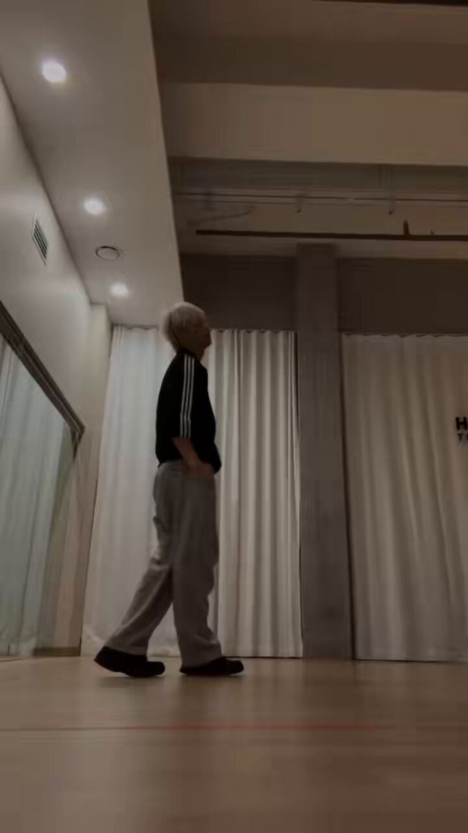 ⓦⓐⓝⓝⓐ ⓑⓔ ⓛⓞⓥⓔⓓ 🔗 #EVNNE #이븐 #문정현 #MUNJUNGHYUN
