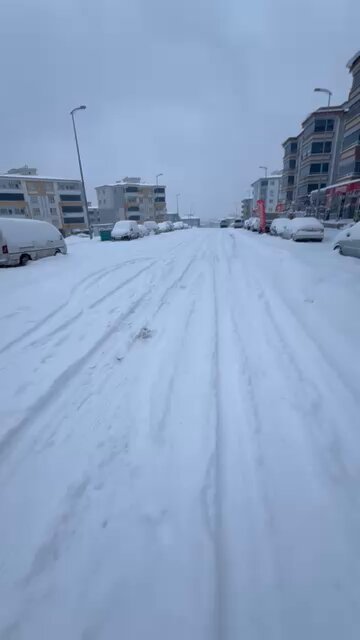 Gaziantep kara teslim oldu.
