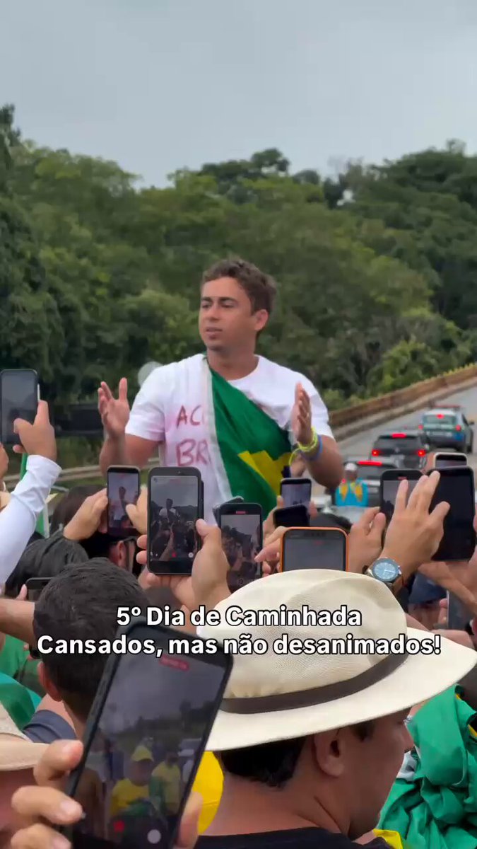 Cansados, mas jamais desanimados. Vamos para o quinto dia. Acorda, Brasil!