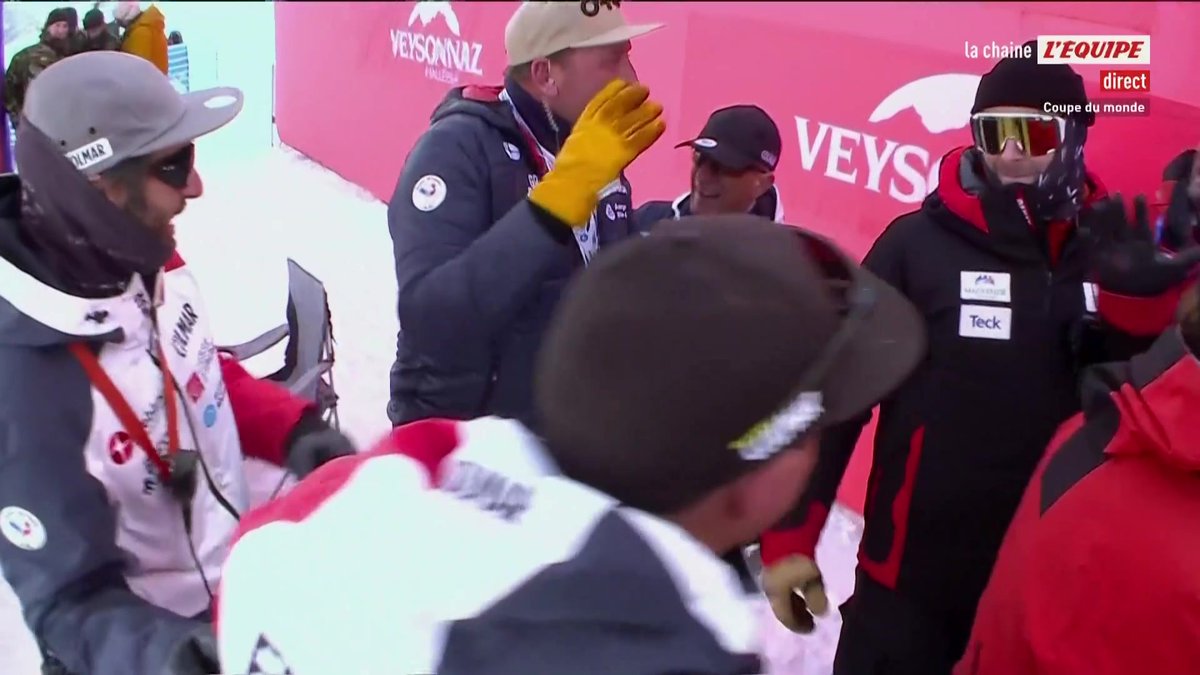 INCROYABLE ! Le Français Youri Duplessis-Kergomard remporte la finale de la Coupe du monde de skicross à Veysonnaz ! Il frappe un grand coup à quelques jours des JO d'hiver #lequipeSKI