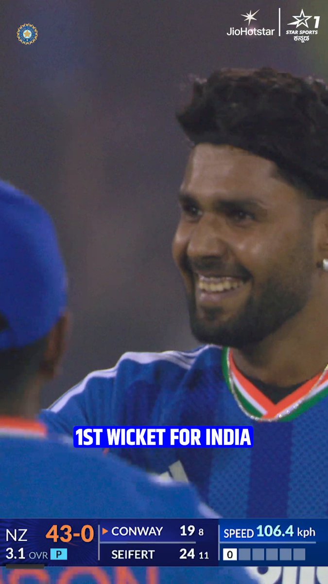 HARSHIT RANA GETS CONWAY 4 TIMES IN 4 INNINGS....!!! 😍⭐