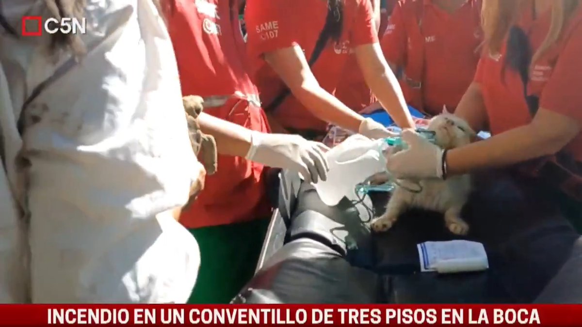 "La Boca": Por el incendio en un conventillo de tres pisos