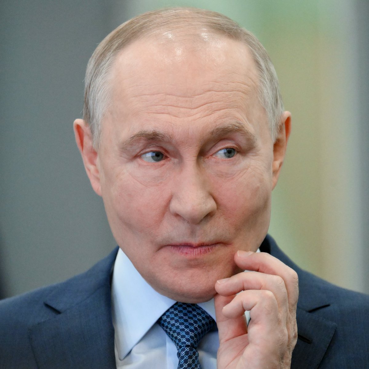 "Es una potencia que hoy en día no tiene ningún otro país del mundo": el presidente ruso anunció que Rusia está desarrollando un rompehielos sin precedentes a nivel global.