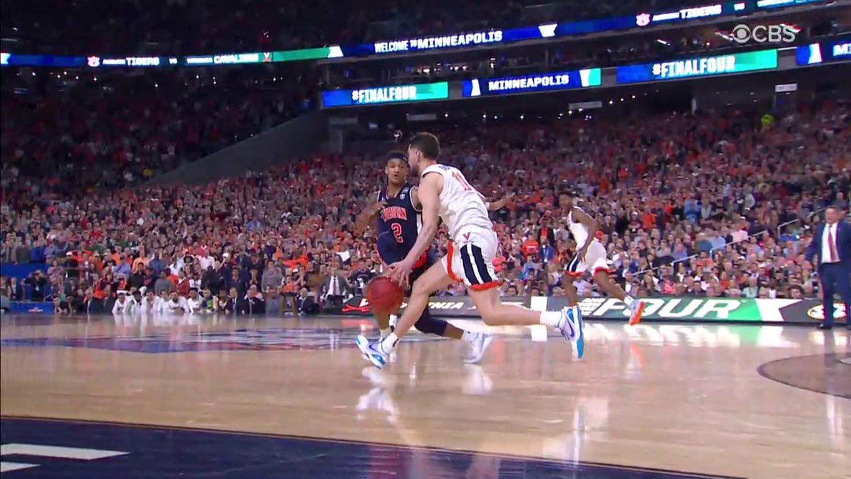 The refs taking a ring off Auburn’s finger.