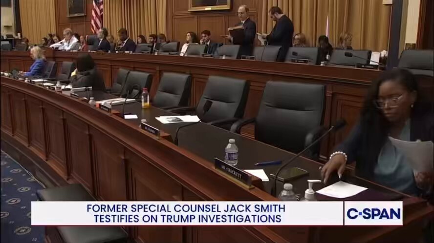 A few things to note here: > Jack Smith not only pushed for an unreasonable trial date of Jan 2024, he asked the Supreme Court to take the “extraordinary” step of bypassing the DC appellate court in deciding on Judge Chutkan’s immunity order, which denied all forms of presidential immunity from criminal prosecution. (SCOTUS said no.) > When Trump’s defense lawyer objected to the hasty trial date due to the massive amount of discovery discussed here, Judge Chutkan said the president should have been reviewing discovery BEFORE the indictment, referring to Jan 6 committee materials. Chutkan something to the effect of, “you knew you were going to be charged you should have prepared ahead of time.”