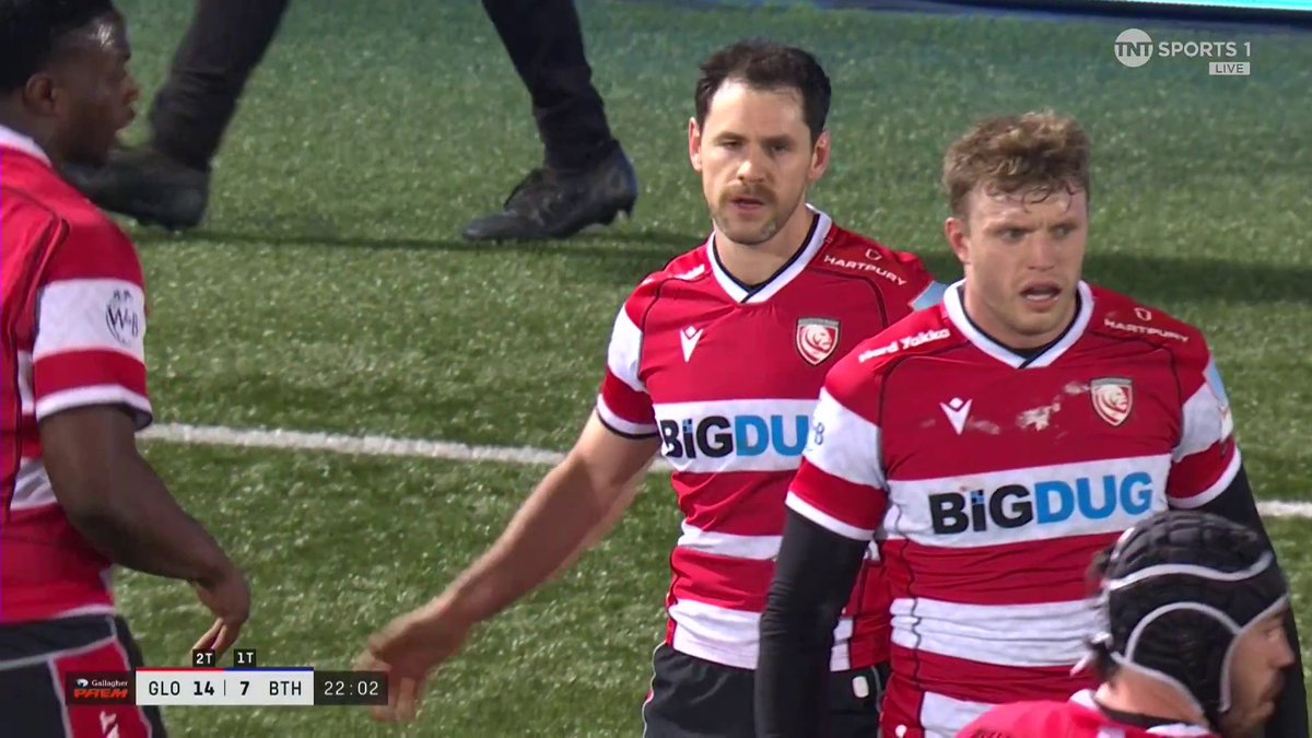 "You won't see many better 50:22s than that this season!" Laser accuracy from Tomos Williams 🎯