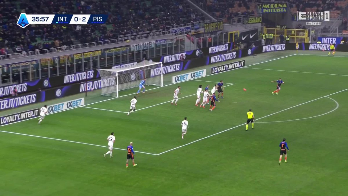 🇵🇱 PIOTR ZIELIŃSKI ZAŁATWIŁ INTEROWI GOLA KONTAKTOWEGO ⚽👏 Reprezentant Polski najpierw wywalczył, a potem wykorzystał jedenastkę! 🎯 #włoskarobota 🇮🇹