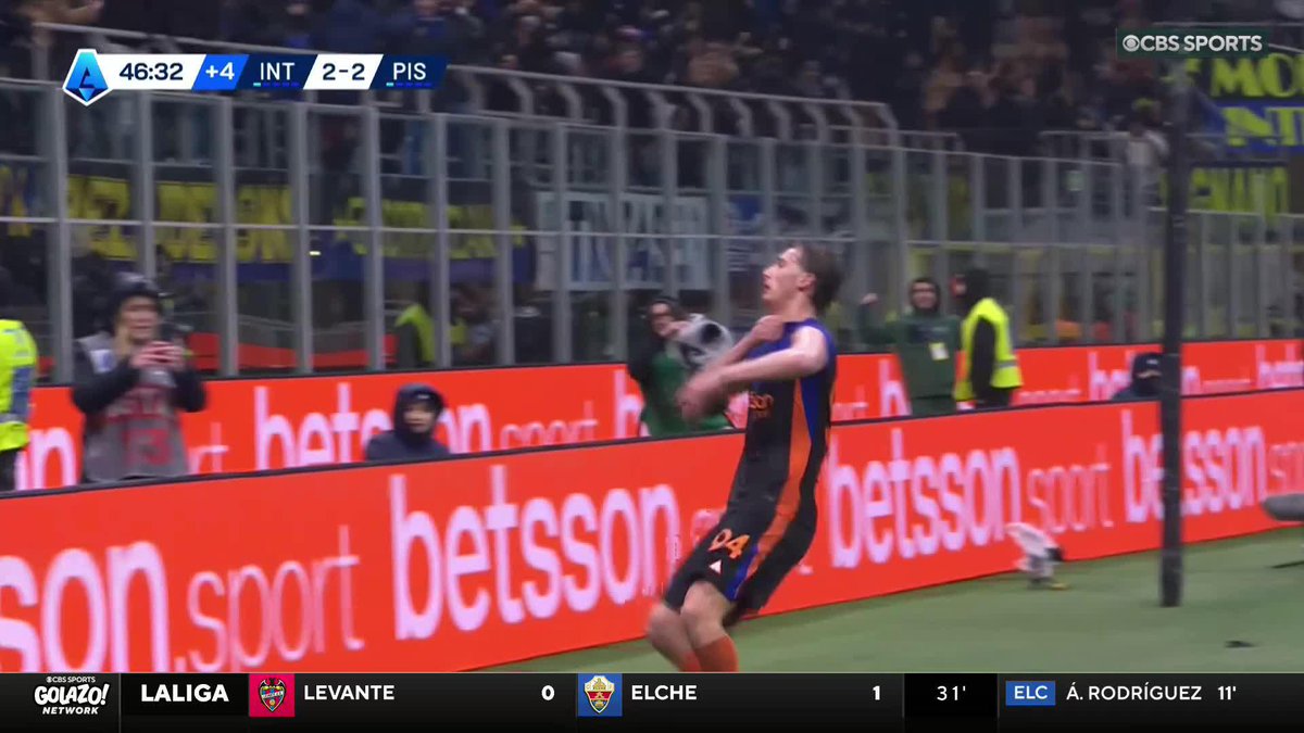 Francesco Pio Esposito completes the comeback for Inter just before halftime 💥