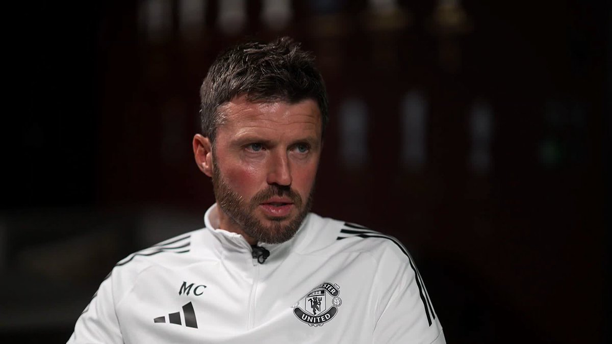 🗣️ “They’re just people at the end of the day” Michael Carrick speaks about his approach to getting the best out of players 🔴
