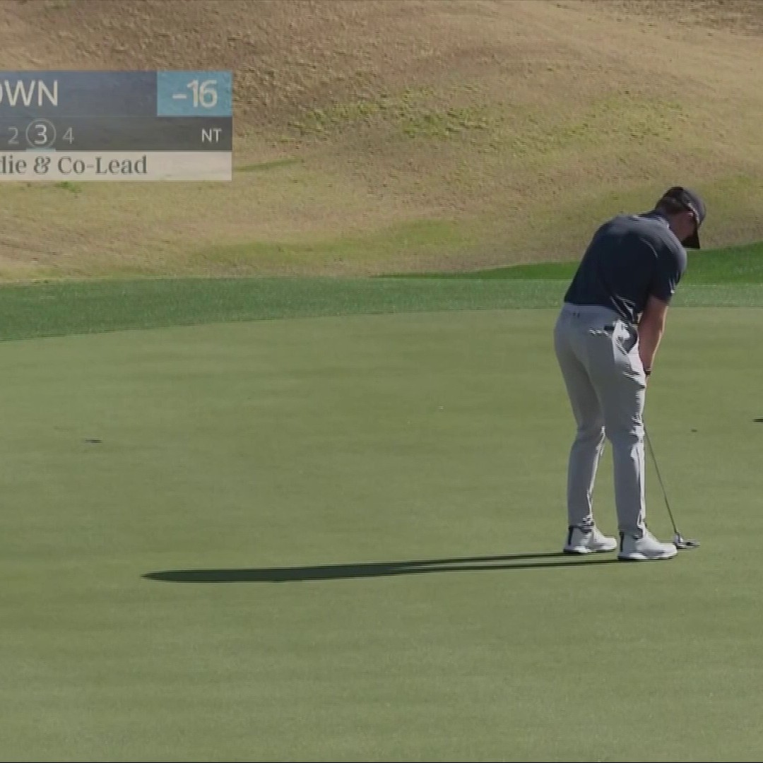 BLADES BROWN ON 59 WATCH. 🔥👀 The 18-year-old makes another birdie to reach 12-under through 15.