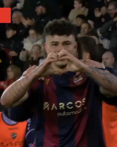 🤯 ¡Matturro reina EN LA LOCURA del LevanteUDElcheCF! LALIGAHighlights | LALIGAEASPORTS