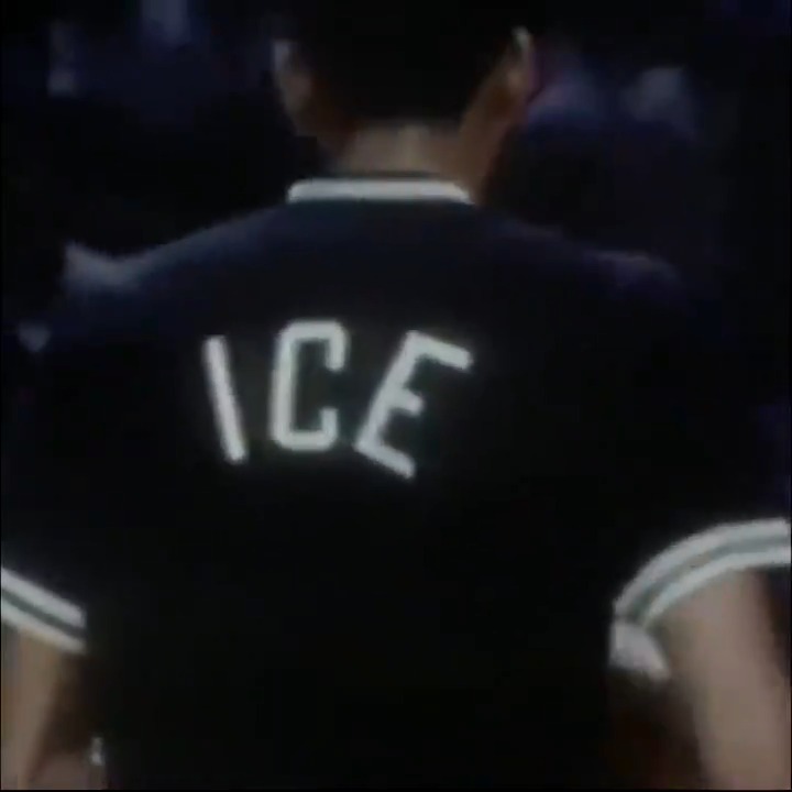 OTD (1980), the Pacers ran a promotion saying that everyone in the arena would get free chicken if they held George Gervin to under 30 points. The Iceman scored 25 at the half &amp; yelled "No chicken tonight" to the crowd on his way to 55