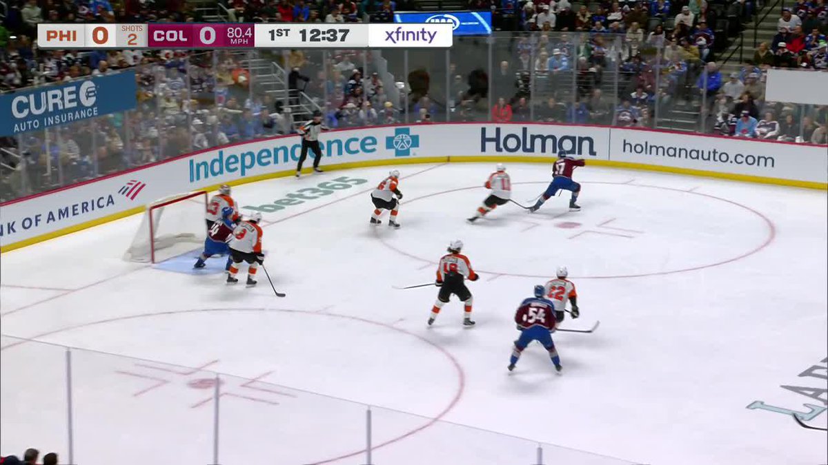 Robbery. #PHIvsCOL | #LetsGoFlyers
