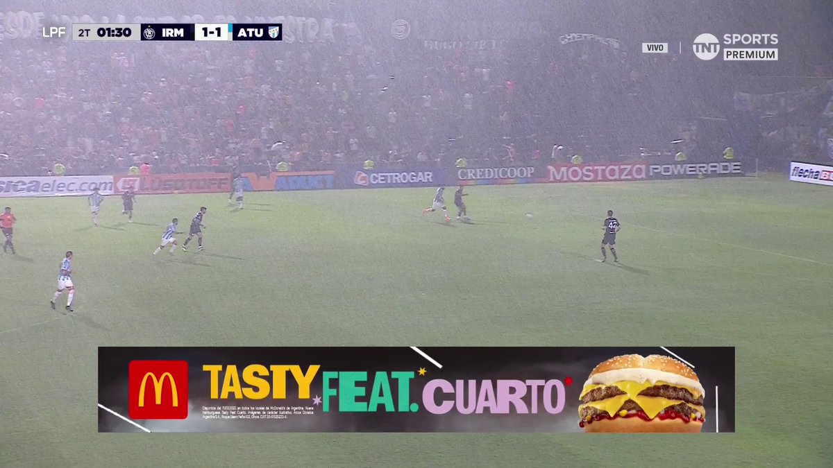 ⛈️ Partido SUSPENDIDO POR GRANIZO en Mendoza, los jugadores corrieron al vestuario.