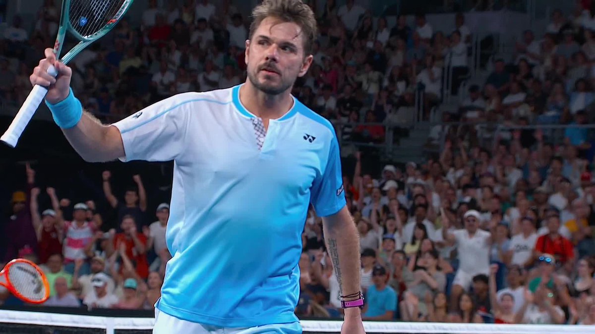 A Stan special ™️ Stanislas Wawrinka breaks again to level his third round tie with Taylor Fritz at one set apiece 👏 #AusOpen #AO26
