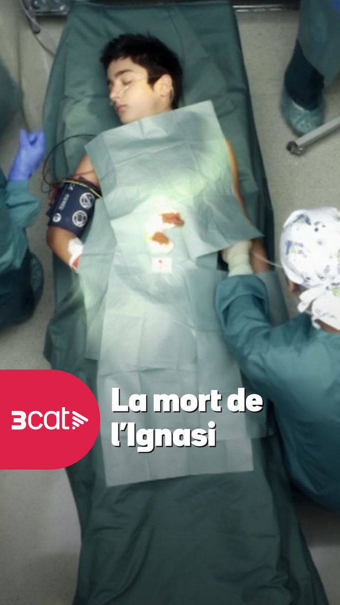 Una escena que sempre recordarem. Avui fa 15 anys de l’estrena de “Polseres vermelles” #SomSèries3Cat