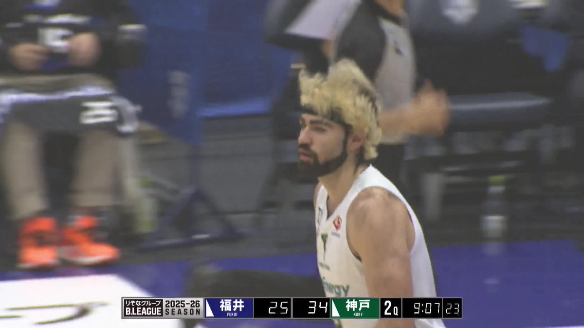 貫禄の25得点・15リバウンド・3スティール😤 神戸に新加入した#32 メイがあいさつ代わりのチームハイ！！ Luke Maye 神戸ストークス公式 📡バスケットLIVEで見逃し視聴 #Bリーグ #りそなグループ