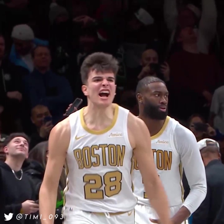Hugo Gonzalez (Hugo González Peña) against the Nets last night: 10 pts (4-4 FG, 2-2 3PT), 7 reb & his biggest shot so far in the NBA 😤