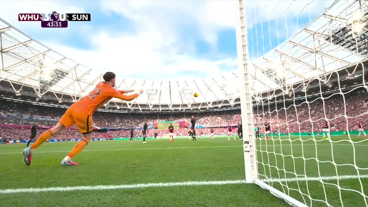 ¿EFECTO PACO JÉMEZ? 😱 DE MOMENTO, DISFRUTEN DEL GOL QUE ACABA DE MARCAR MATEUS FERNANDES 🚀🤯 #PremierLeagueDAZN 🏴󠁧󠁢󠁥󠁮󠁧󠁿⚽