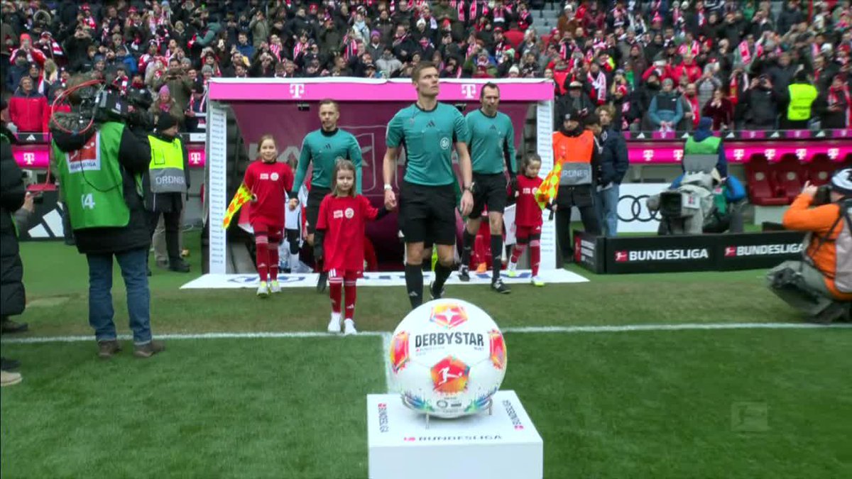 Bayern Munich still haven’t lost a match this year in the league 🤯 Watch Bundesliga action as Bayern Munich face Augsburg on the ESPN app 🍿